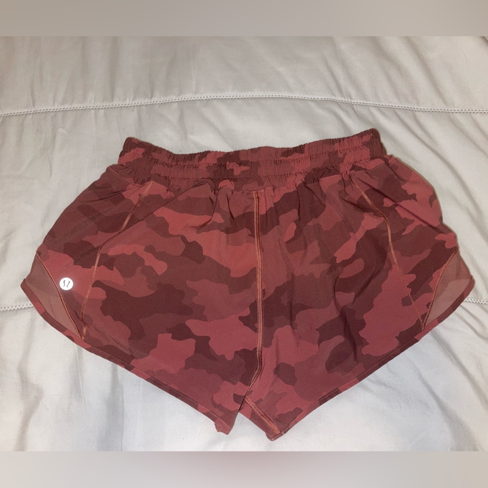 Lululemon Hottie Hots 2.5
